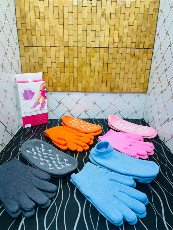 دستکش و جوراب