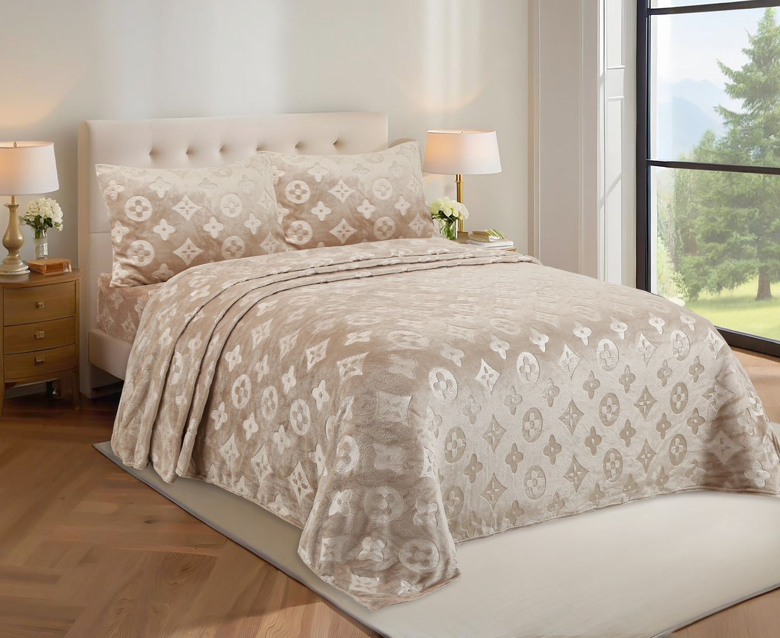 روتختی مخمل 4 تکه شامل: یک عدد کاور خوشخواب، دو عدد روبالشتی، یک عدد پتو